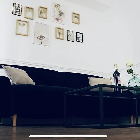 Magnifique Tour Eiffel Apartment *